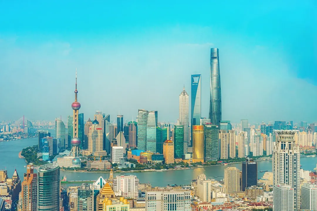 2024年企业IT技术服务趋势：如何选择适合的软件定制与系统开发方案